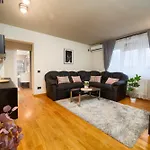 Elegant - Anastasia - By Openhouse Διαμέρισμα Τιμισοάρα