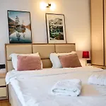 Elegant - Anastasia - By Openhouse
