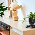 Elegant - Anastasia - By Openhouse Timisoara