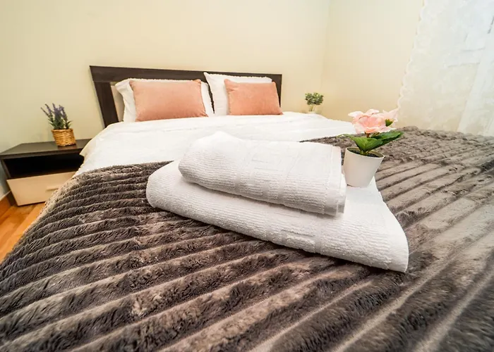 Elegant - Anastasia - By Openhouse Timişoara