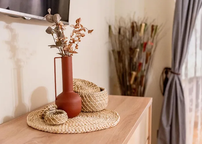 Elegant - Anastasia - By Openhouse Apartamento